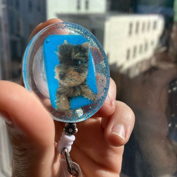 Small puppy badge clip - Picture 4 of 7